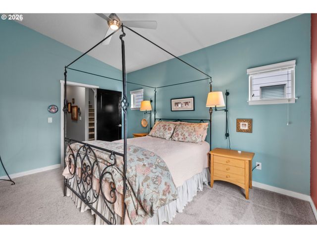 14440 Sw AIKEN Ln, Beaverton, OR 97005