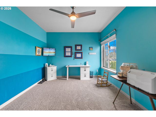 14440 Sw AIKEN Ln, Beaverton, OR 97005