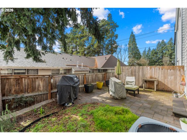 14440 Sw AIKEN Ln, Beaverton, OR 97005