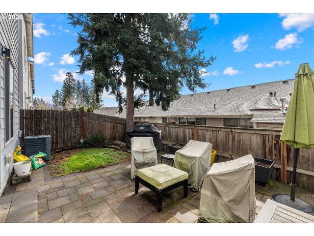 14440 Sw AIKEN Ln, Beaverton, OR 97005