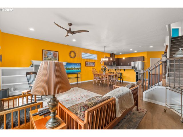 14440 Sw AIKEN Ln, Beaverton, OR 97005