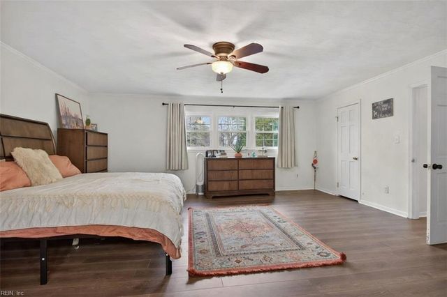 9 Fallmeadow CT, Hampton, VA 23666