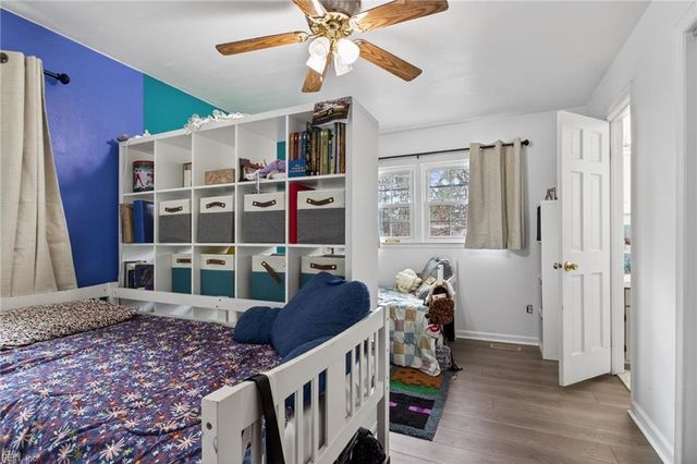 9 Fallmeadow CT, Hampton, VA 23666