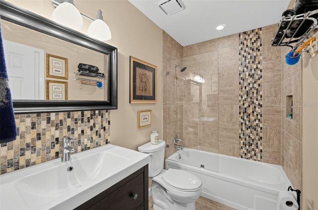 160 CAROLWOOD BOULEVARD, Fern Park, FL 32730