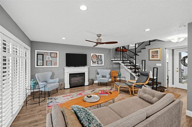 160 CAROLWOOD BOULEVARD, Fern Park, FL 32730
