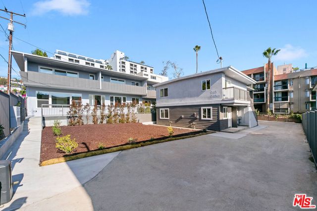 954 N San Vicente Boulevard 6, West Hollywood, CA 90069