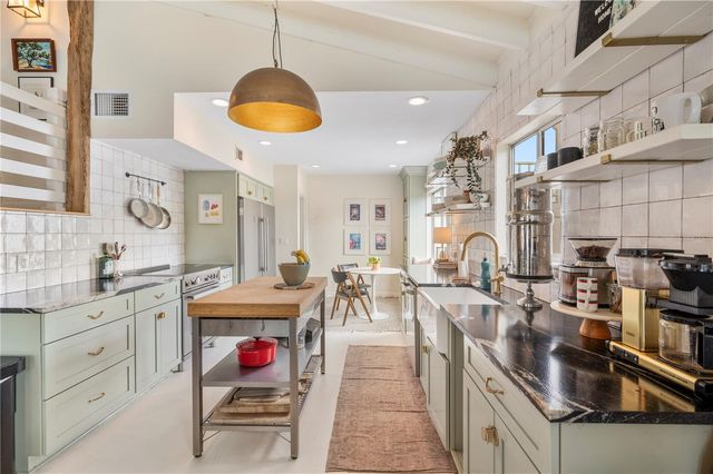 905 FAIRLINGTON DRIVE, Lakeland, FL 33813