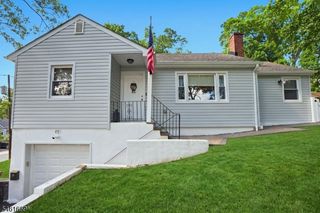 212 Hancox Ave, Nutley Twp., NJ 07110