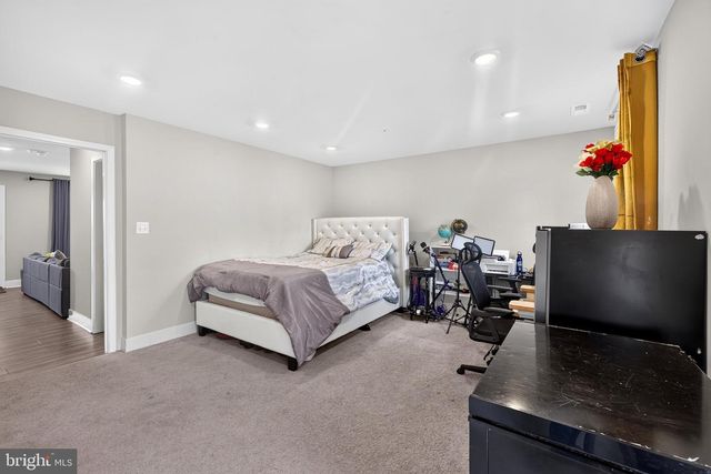 1406 CLINGMANS DOME DR, Frederick, MD 21702