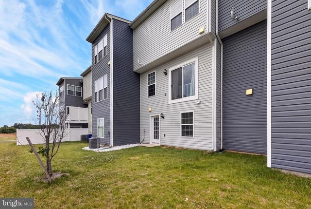 1406 CLINGMANS DOME DR, Frederick, MD 21702
