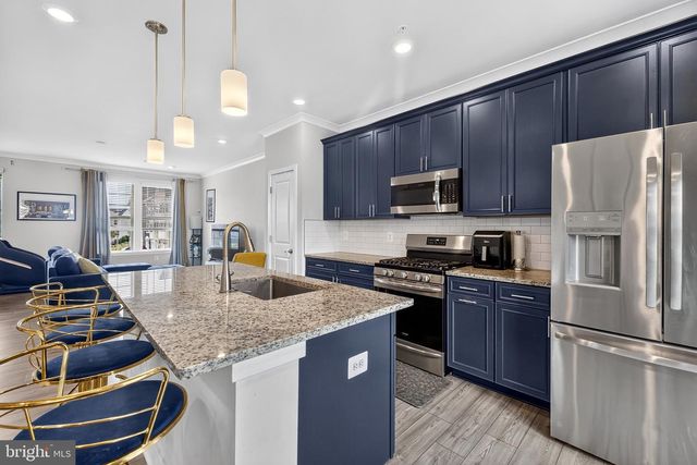 1406 CLINGMANS DOME DR, Frederick, MD 21702
