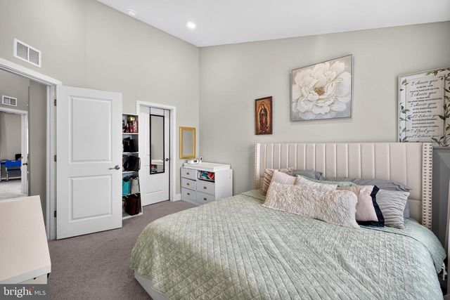 1406 CLINGMANS DOME DR, Frederick, MD 21702