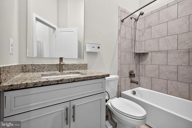 1406 CLINGMANS DOME DR, Frederick, MD 21702