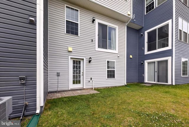 1406 CLINGMANS DOME DR, Frederick, MD 21702