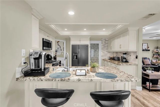 11322 Breithorn Court, Riverside, CA 92503