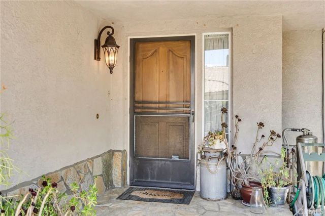 11322 Breithorn Court, Riverside, CA 92503