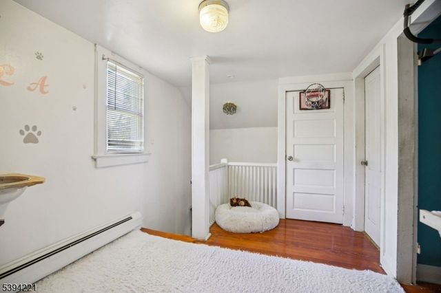 369 Queens Ct, Ridgewood Village, NJ 07450