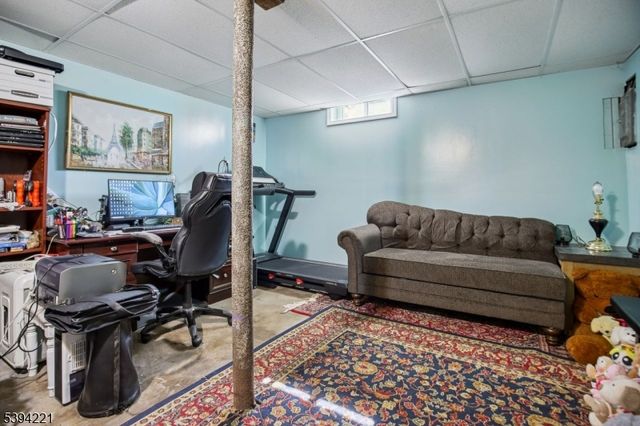 369 Queens Ct, Ridgewood Village, NJ 07450