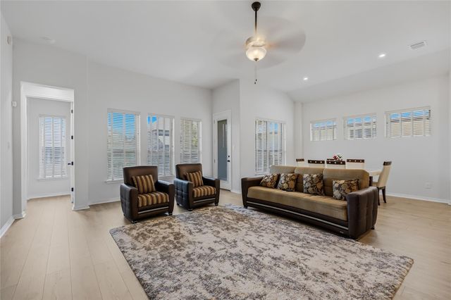 1124 Stetson Hat TRL, Georgetown, TX 78628