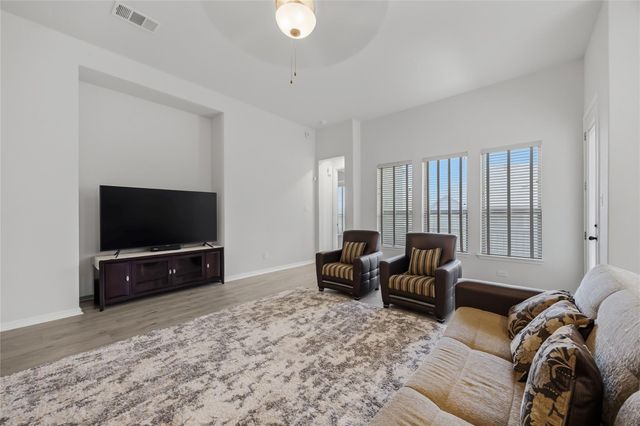 1124 Stetson Hat TRL, Georgetown, TX 78628