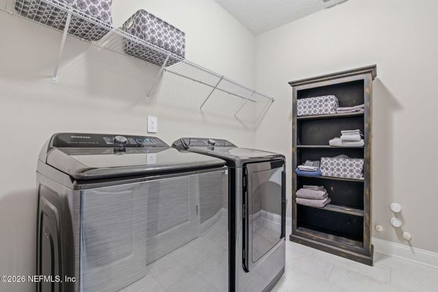 45 RUM RUNNER Way, St. Johns, FL 32259