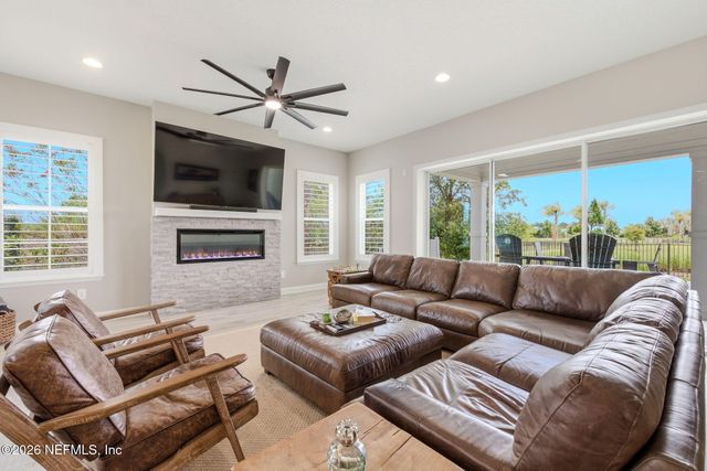 45 RUM RUNNER Way, St. Johns, FL 32259