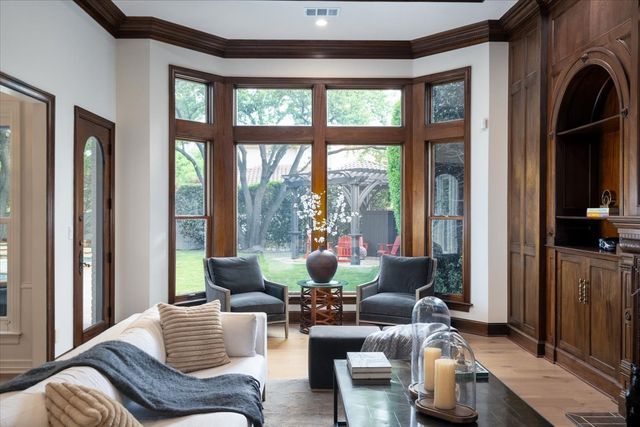 5708 Broken Wood Court, Plano, TX 75093