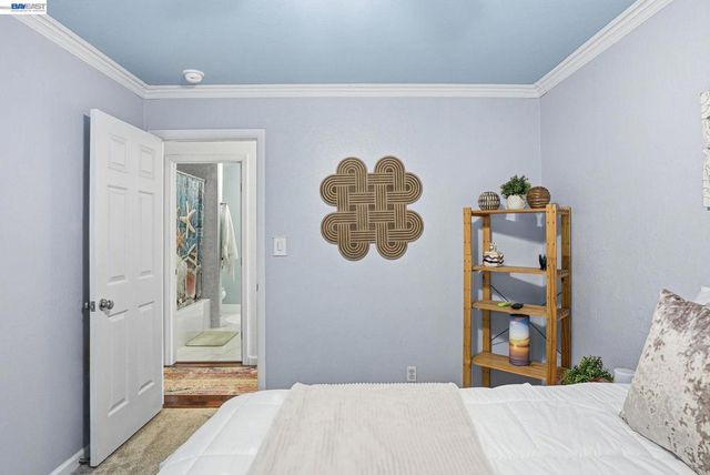 5633 San Antonio St, Pleasanton, CA 94566
