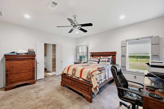 82 CR 2112, Gainesville, TX 76240