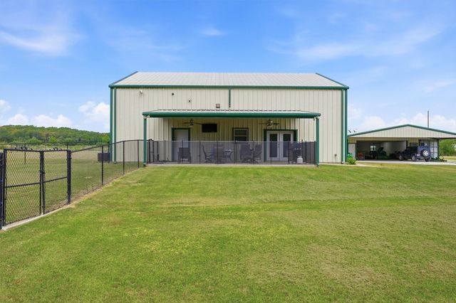 82 CR 2112, Gainesville, TX 76240