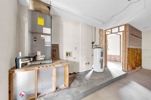 4904 CASPIAN COURT, Orlando, FL 32819