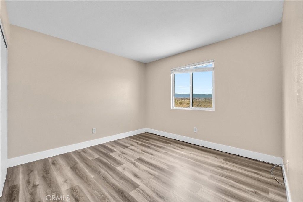 Image 24 of property listing at 15100 Alexandria Street, Adelanto, CA 92301