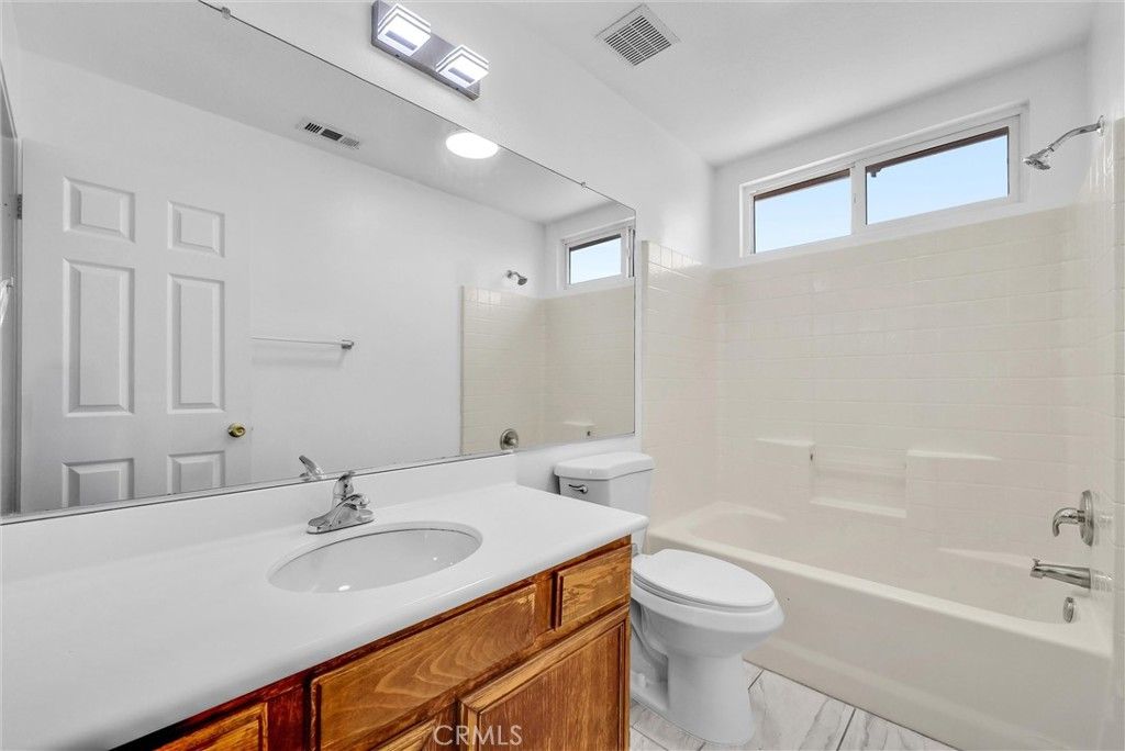 Image 26 of property listing at 15100 Alexandria Street, Adelanto, CA 92301