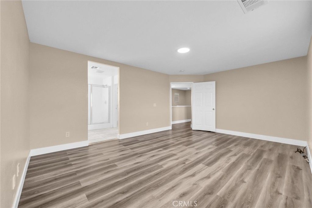 Image 33 of property listing at 15100 Alexandria Street, Adelanto, CA 92301