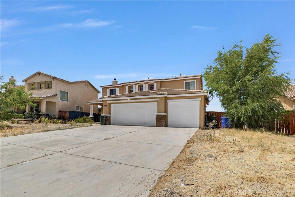 Image 6 of property listing at 15100 Alexandria Street, Adelanto, CA 92301