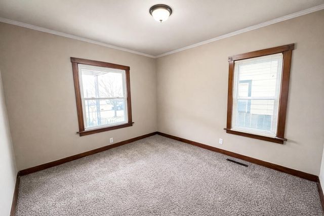 1125 177th Place, Hammond, IN 46324