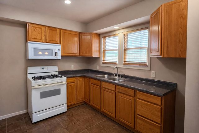 1125 177th Place, Hammond, IN 46324