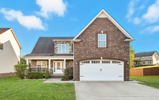 1444 Brew Moss Dr, Clarksville, TN 37043