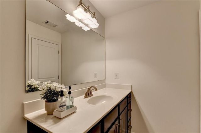 2162 Crestridge Trail NE, Atlanta, GA 30329