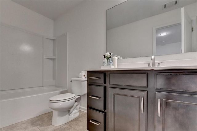 2162 Crestridge Trail NE, Atlanta, GA 30329