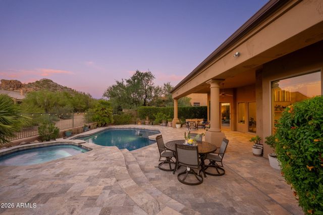 11698 E PARKVIEW Lane, Scottsdale, AZ 85255