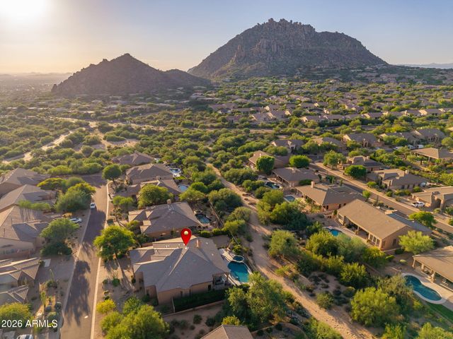 11698 E PARKVIEW Lane, Scottsdale, AZ 85255
