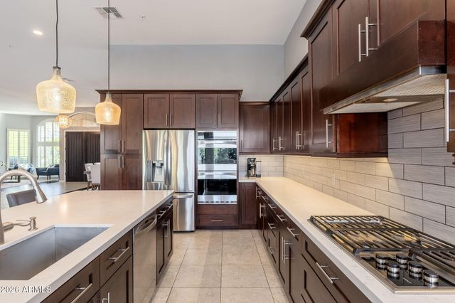 11698 E PARKVIEW Lane, Scottsdale, AZ 85255