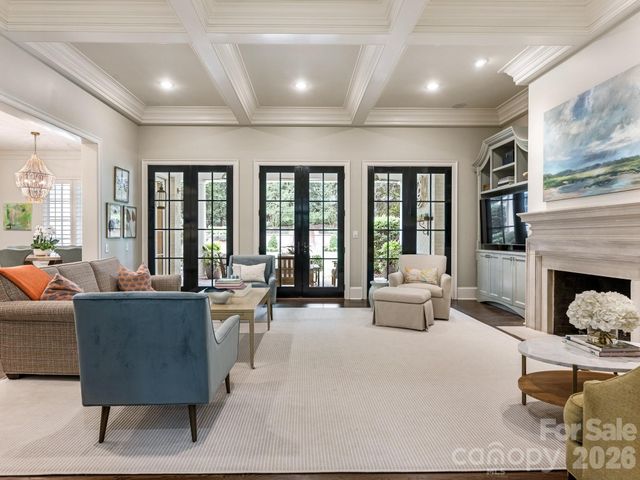2946 Wheelock Road, Charlotte, NC 28211