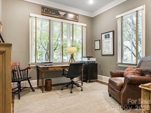 2946 Wheelock Road, Charlotte, NC 28211