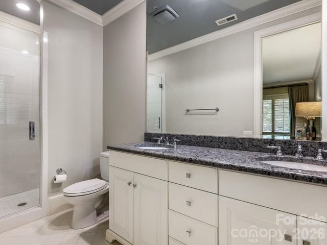 2946 Wheelock Road, Charlotte, NC 28211