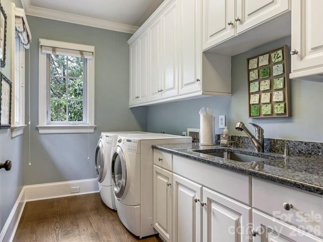 2946 Wheelock Road, Charlotte, NC 28211