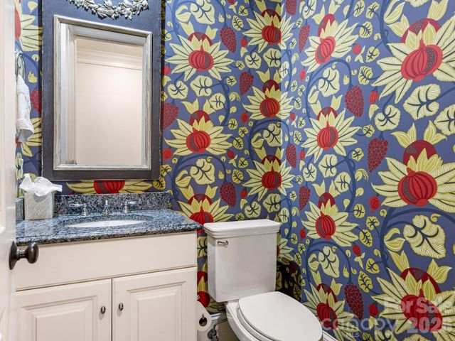 2946 Wheelock Road, Charlotte, NC 28211