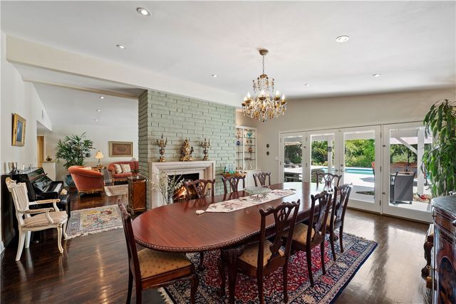 22441 Martha, Woodland Hills, CA 91367