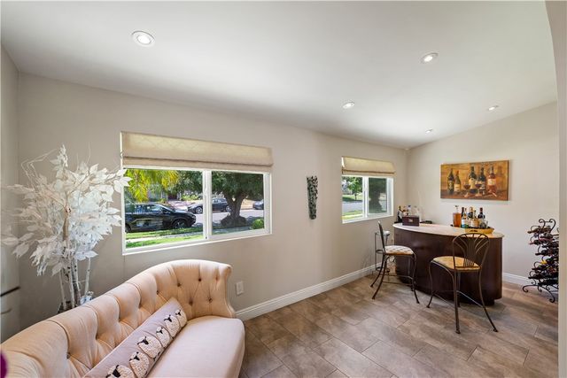 22441 Martha, Woodland Hills, CA 91367